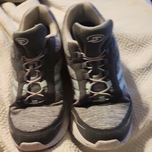 Dr.‎ Scholl's Gray and Mint Women's Sneakers